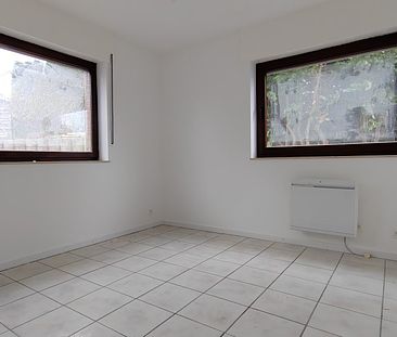 Schöne, komplett renovierte 1-Schlafzimmer-Wohnung in Lichtenbusch - Photo 6