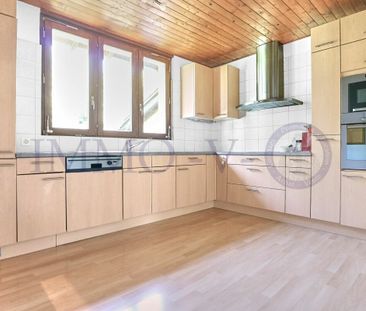 SPACIOUS VILLA WITH LARGE IDYLLIC GARDEN - Photo 5