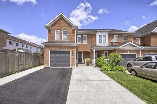 For Lease - 30 Monaco Court, Brampton, Ontario - Photo 1