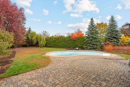 For Lease - 17 Solace Court, Overbrook - Castleheights and Area, Ontario - Photo 2