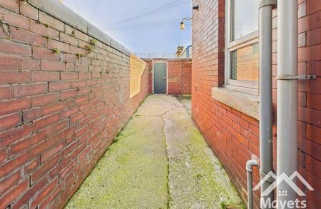 Harrison Street, Blackburn - Photo 2