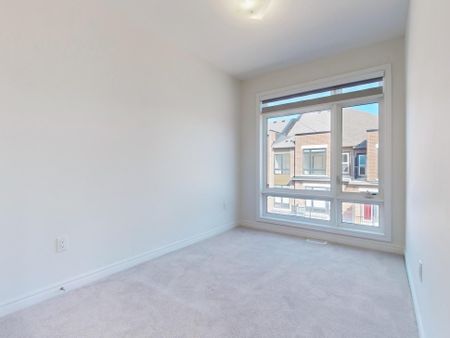 For Lease - 513 Littlewood Lane, Ajax, Ontario - Photo 3