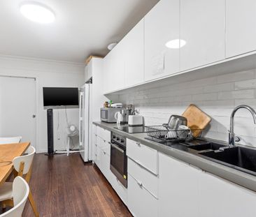 Chippendale - Photo 6