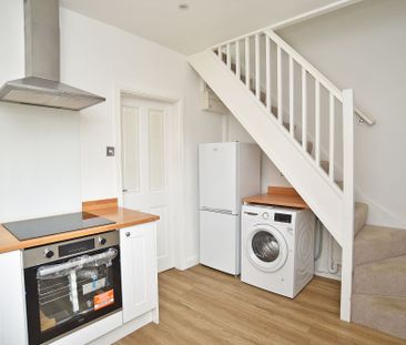 Ashfield Road, Harrogate, HG1 - Photo 2