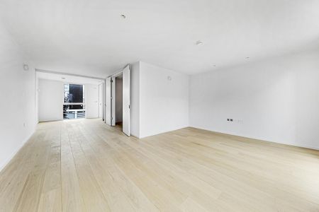 6 bedroom townhouse to rent - Photo 4