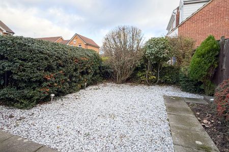 1 bedroom property to rent - Photo 5