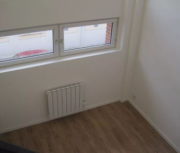 À louer : Appartement 2 pièces au coeur de Saint-Quentin - Photo 2