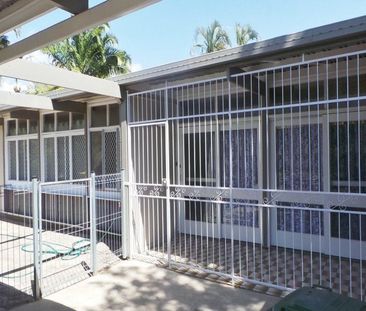 Mundingburra - Photo 1