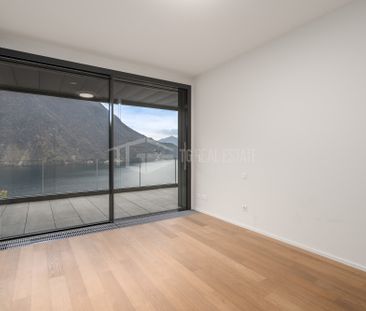 ELEGANTE APPARTAMENTO CON VISTA LAGO - Photo 4