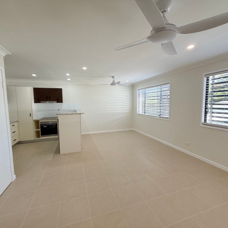 5/52 Shell Street, QLD 4655, Urangan - Photo 1