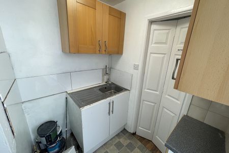 Exmouth Road, GREAT YARMOUTH - Photo 5