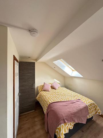 1 bedroom in a house share to rent - Photo 4