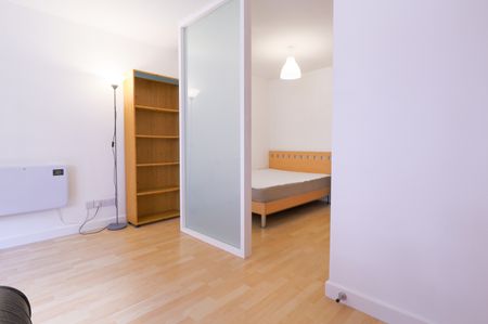 1 Bed Flat, Park Place, LS1 - Photo 5