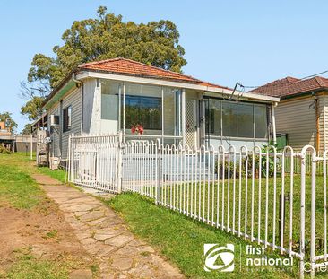 SEFTON HIGH SCHOOL ZONE - Photo 5