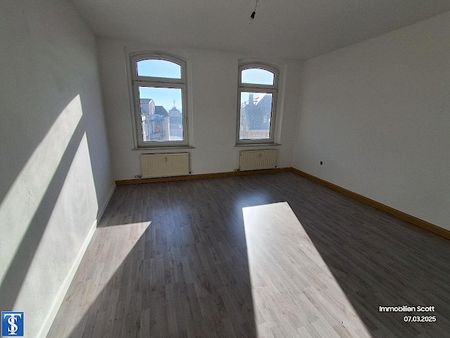 Charmante 2,5-Zimmer-Wohnung in Plauen-Preißelpöhl mit Top-Lage - Photo 2
