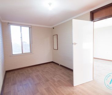 Unit For Rent in Victoria Park - Photo 3