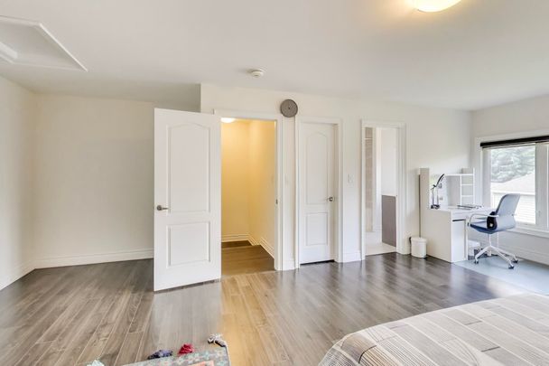 For Lease - 1161 Carnegie Drive, Mississauga, Ontario - Photo 1