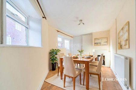 2 bedroom end of terrace house to rent - Photo 2