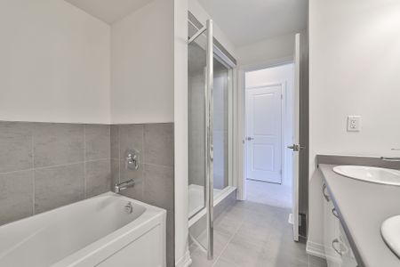 For Lease - 66 Mckernan Avenue, Brantford, Ontario - Photo 3