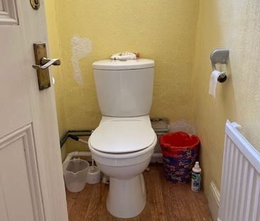 Room in a Shared House, Lorne Street, RG1 - Photo 6