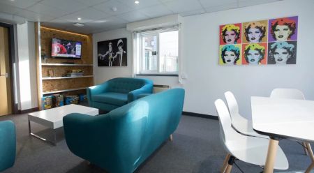 Gold Ensuite - Photo 3