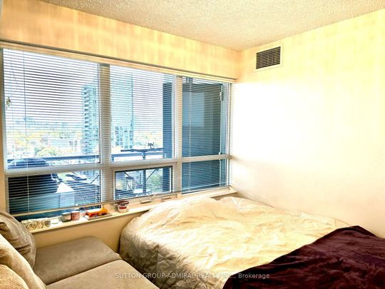 For Lease - 2 Eva Road Unit# 1026, Toronto, Ontario - Photo 1