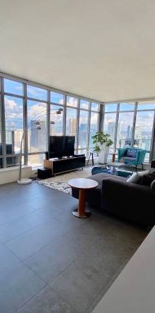 FURNISHED LUXURY*HEARTofDT*SPECTACULAR VIEW*KING/QUEEN+OFFICE+2 DECKS! - Photo 1