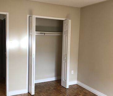 125 Wellington Street, Barrie - Photo 4