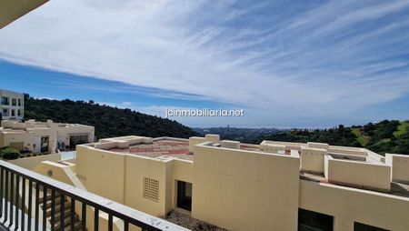 Apartamento en Marbella, Los Altos de los Monteros, alquiler - Photo 3