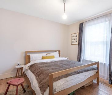 2 bedroom semi-detached house to rent - Photo 4