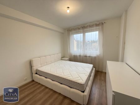 Location Appartement 3 pièces 61m² ST CHAMOND 42400 - Photo 3