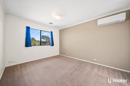6 Galvin Place, Holt ACT 2615 - House For Rent | Domain - Photo 4