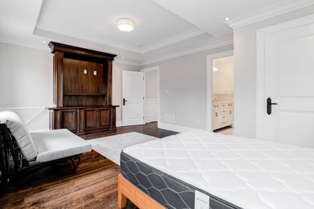 For Lease - 28 Moore Park Avenue, Toronto, Ontario - Photo 3