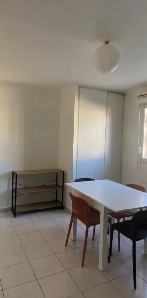 Appartement à louer 1 pièce 25.38m² - Photo 1