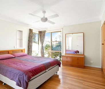 Charming Family Home in Peaceful Lugarno - Photo 4