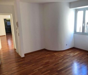 MELANO - In der Ortsmitte vermieten wir eine 4.5-Zimmer-Duplexwohnung - Photo 4