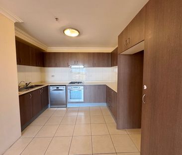 Resort lifestyle 2 bedroom apartment in Monaco Estate!! - Photo 5