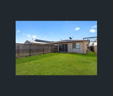 Charming 3-Bedroom Rental House in Oonoonba – A Peaceful Retreat Aw... - Photo 6