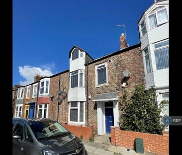 3 bedroom maisonette to rent - Photo 3