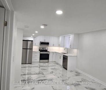 15163 DANBY ROAD - Photo 5