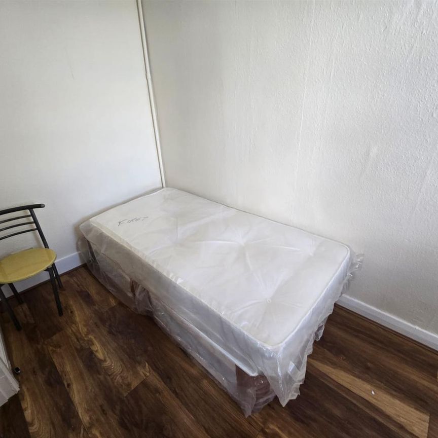 Sydenham Road, London SE26 - Photo 1