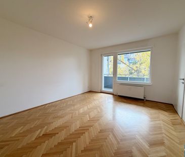 Großzügiger 3-Zimmer-Familienhit mit sonniger Loggia/Balkon! - Photo 6