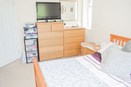 High Street, Lytchett Matravers, Poole - Photo 5