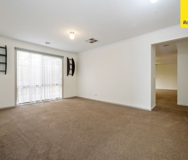 Space, Lifestyle and Comfort in a Prime Location - 1 CONNOLLY DRIVE... - Photo 5