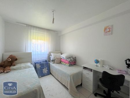 Location Appartement 3 pièces 67m² MONTAUBAN 82000 - Photo 2