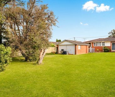 4 Attlee Place, Winston Hills NSW 2153 - House For Rent | Domain - Photo 3