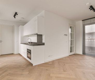 Lutonhof 124, Sloterdijk Stationskwartier, 1043EG, Amsterdam - Photo 5