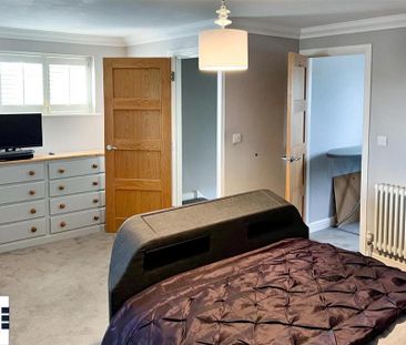 4 bedroom house to rent - Photo 3