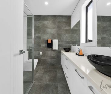 32 Highfield Drive, Mickleham, Vic 3064 - Photo 5