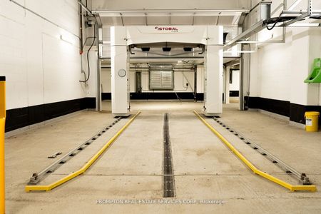 For Lease - 95 MCMAHON Drive Unit# 1901, Toronto, Ontario - Photo 2